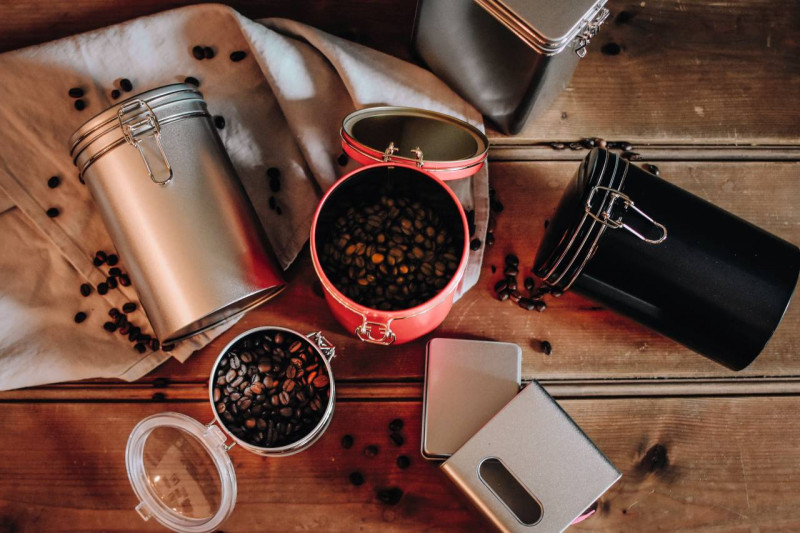 media/image/Individuelle-Kaffeedosen-aus-Metall.jpg